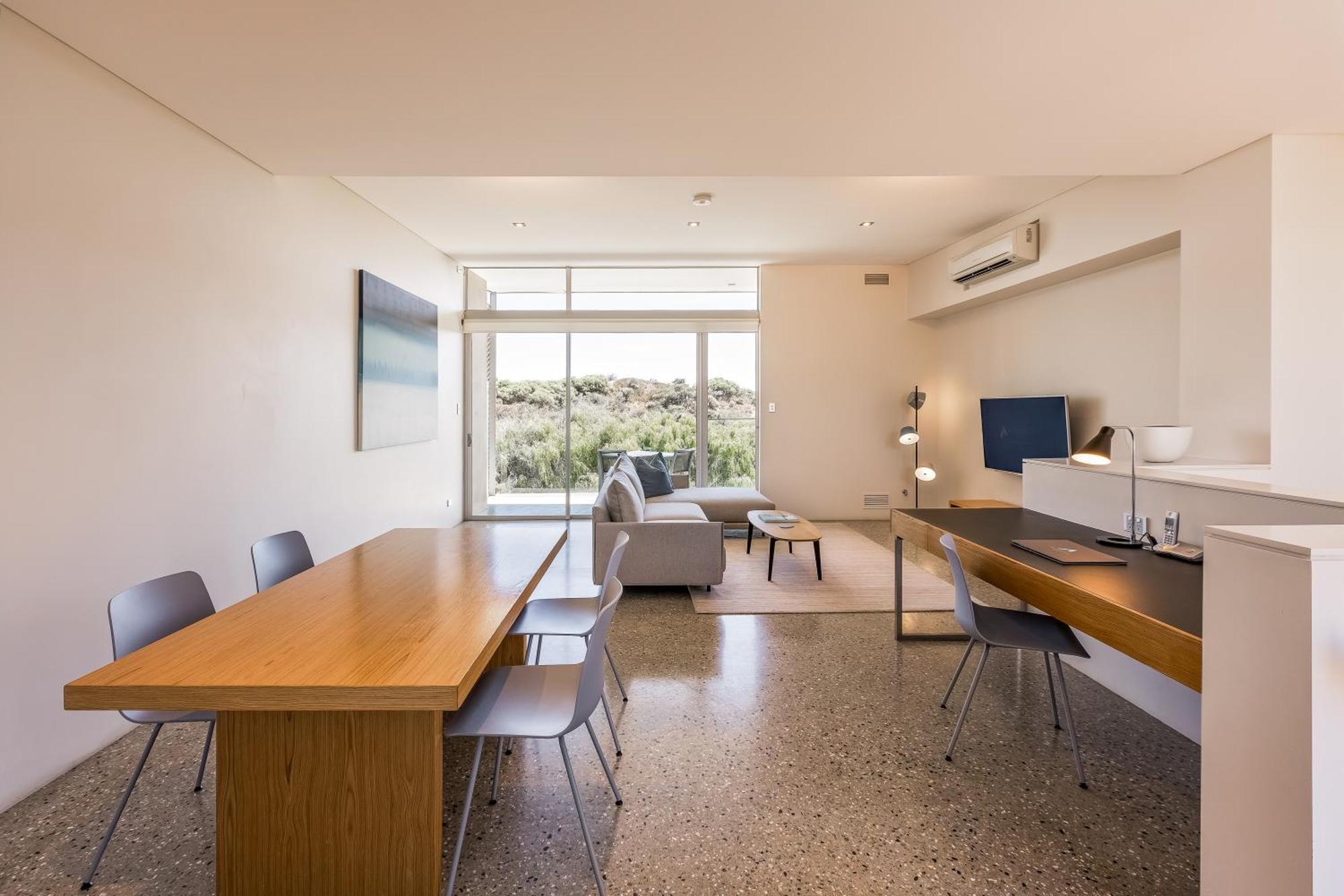 Smiths Beach Resort Yallingup Dış mekan fotoğraf A typical apartment at the University of Western Australia